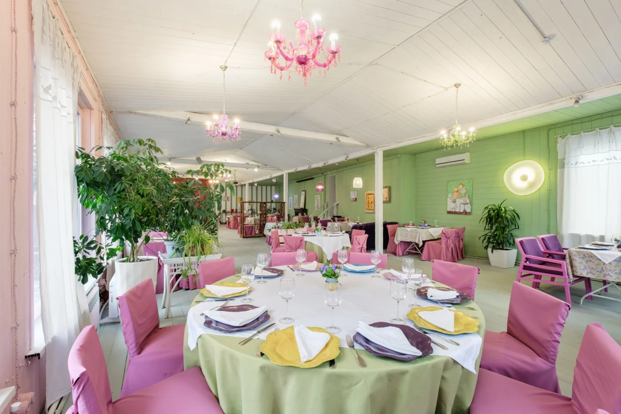 Оранжерея Дом 8а