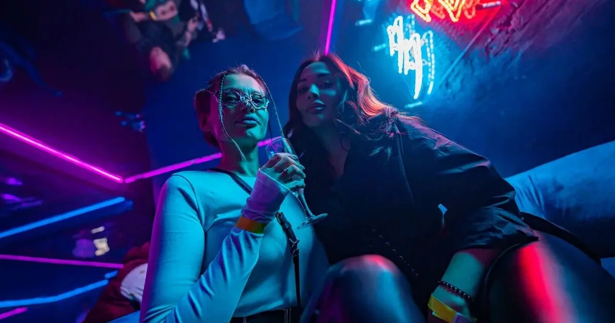 Клуб «BarFly» / «Бар Флай», Москва: бронирование, цены, меню, адрес ...