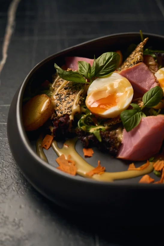 Интерьер/Экстерьер/Банкетная зона/Бар/Стол для двоих/Вход/Главный зал/Lounge зона караоке-клуб Гримёрка фото