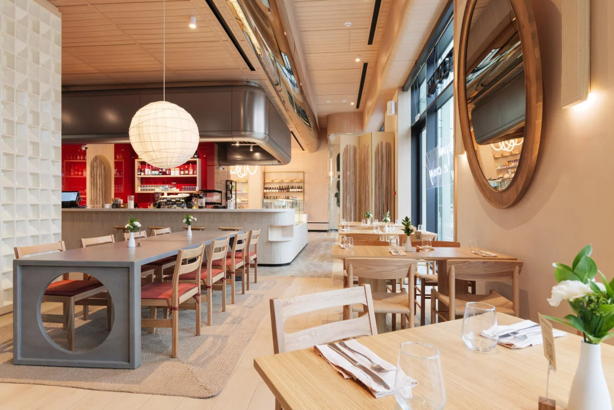 Интерьер/Экстерьер/Банкетная зона/Бар/Стол для двоих/Вход/Главный зал/Lounge зона ресторан «М2 Органик клуб» Слава фото