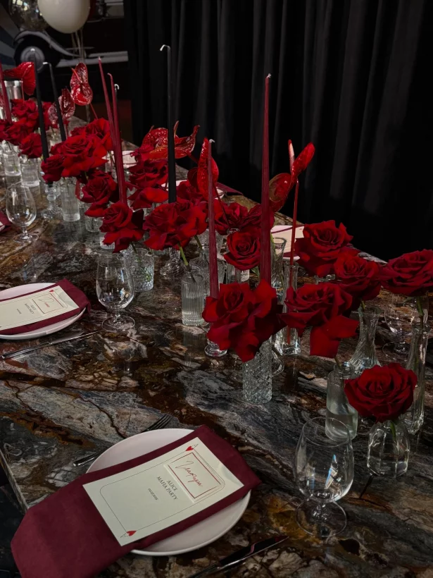 Интерьер/Экстерьер/Банкетная зона/Бар/Стол для двоих/Вход/Главный зал/Lounge зона кулинарная студия Chefs Eatertainment фото