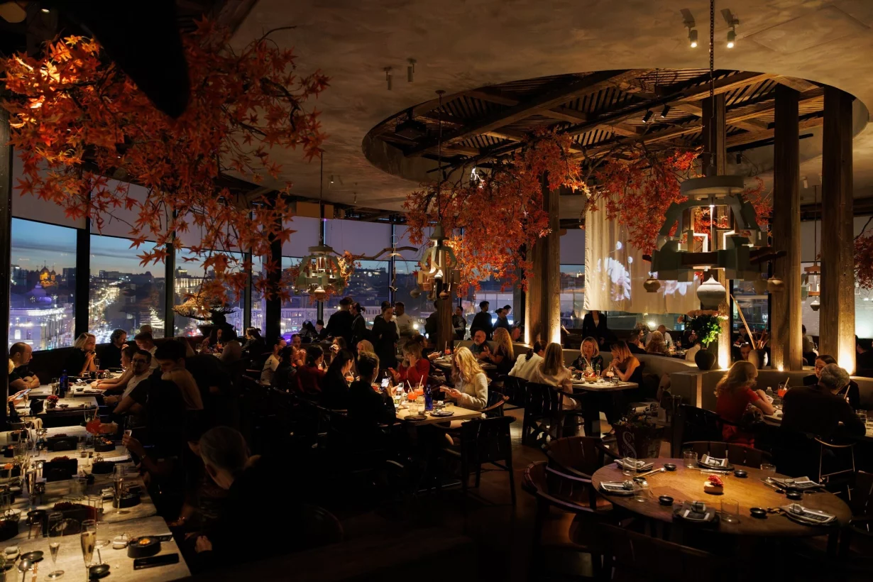 Ikura Izakaya Nikkei by WRF