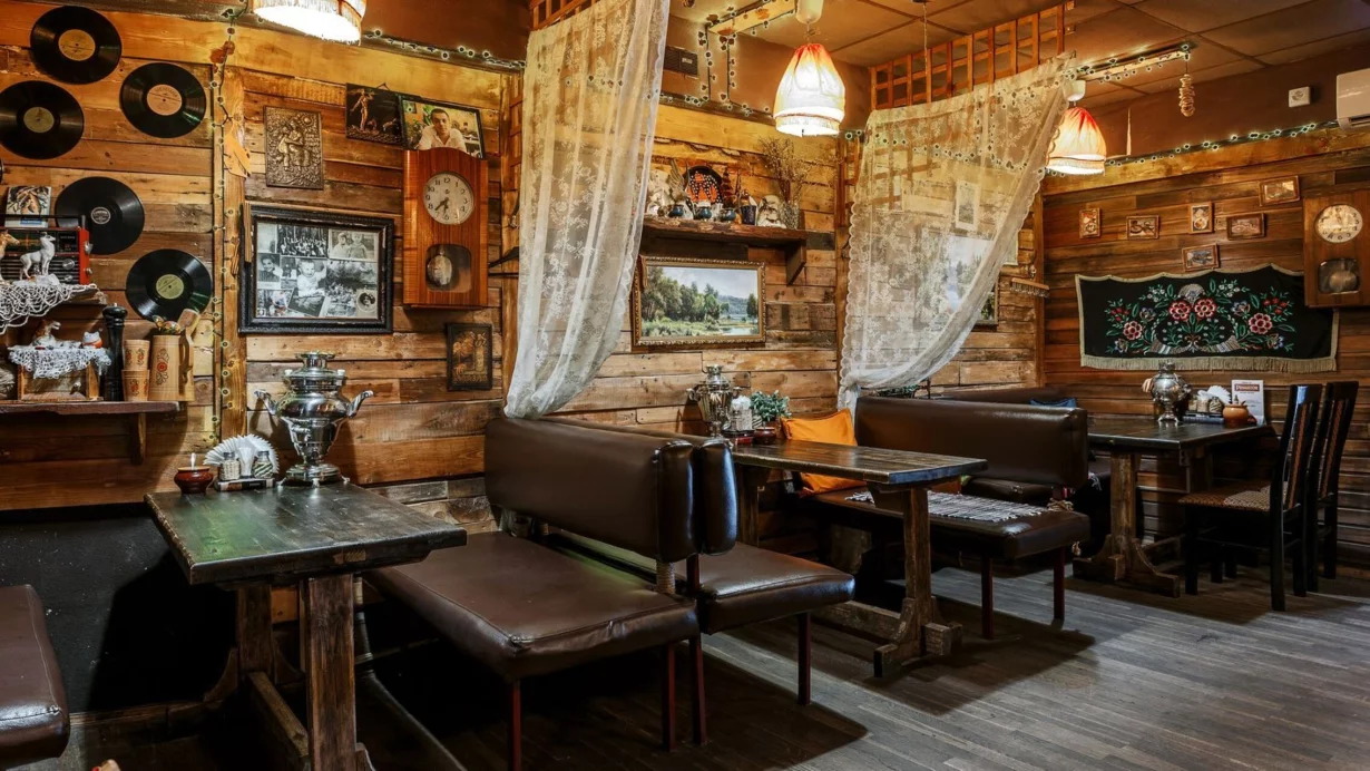 Отзыв о Кафе "Изба" (Россия, Боровск) Вкусно, но дороговато