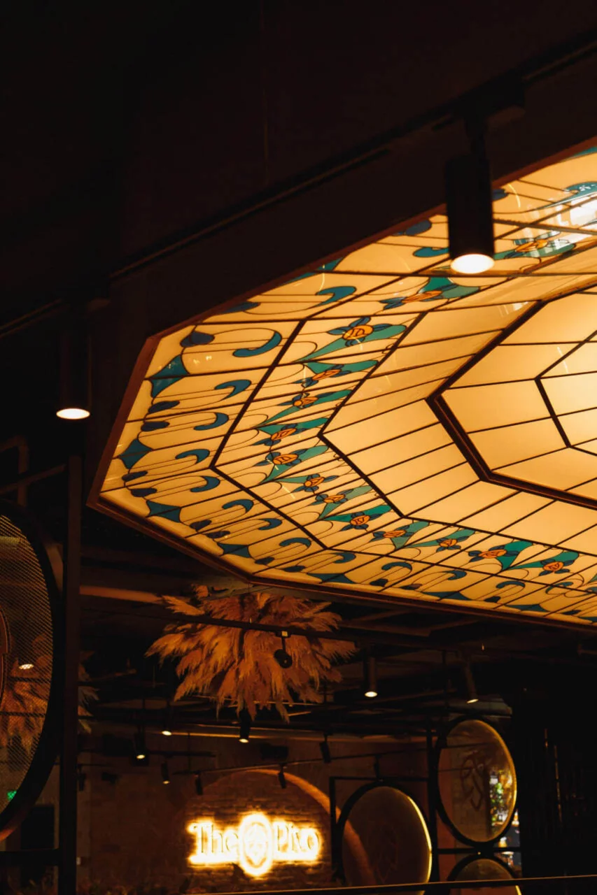 Интерьер/Экстерьер/Банкетная зона/Бар/Стол для двоих/Вход/Главный зал/Lounge зона ресторан The Pivo фото