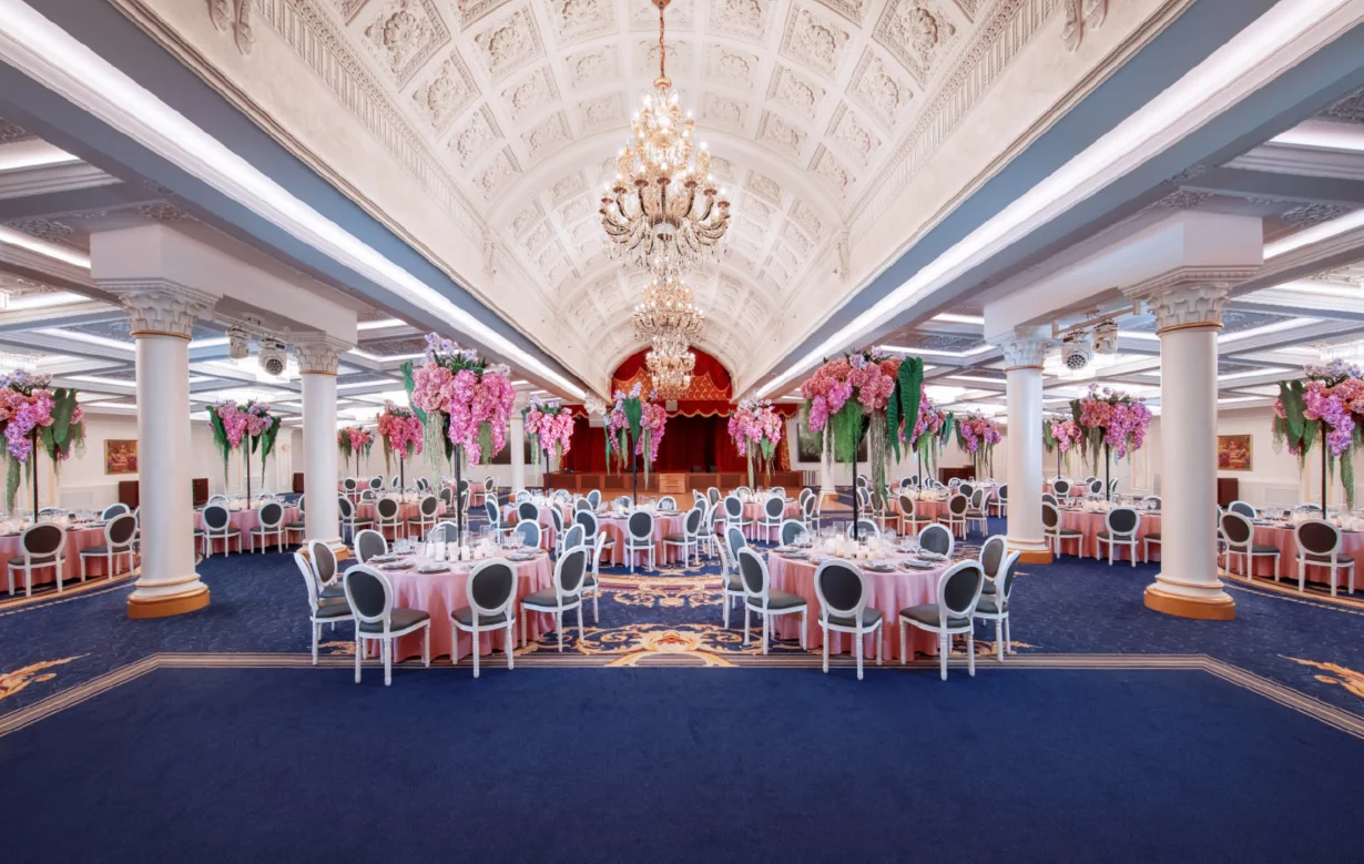 Основной зал в ресторане Triumph Event Hall, банкетный зал на 600 человек: Москв