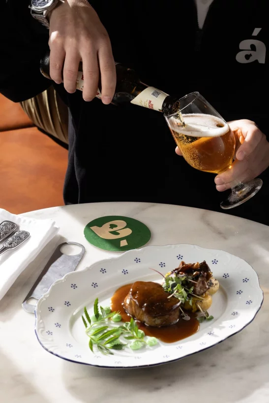 Интерьер/Экстерьер/Банкетная зона/Бар/Стол для двоих/Вход/Главный зал/Lounge зона ресторан Pádre Khinkali фото