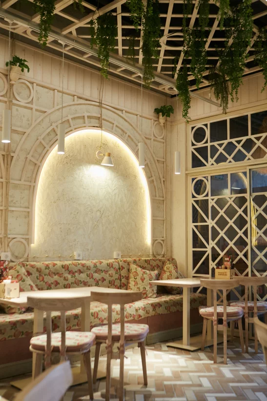 Интерьер/Экстерьер/Банкетная зона/Бар/Стол для двоих/Вход/Главный зал/Lounge зона ресторан ПхалиХинкали фото