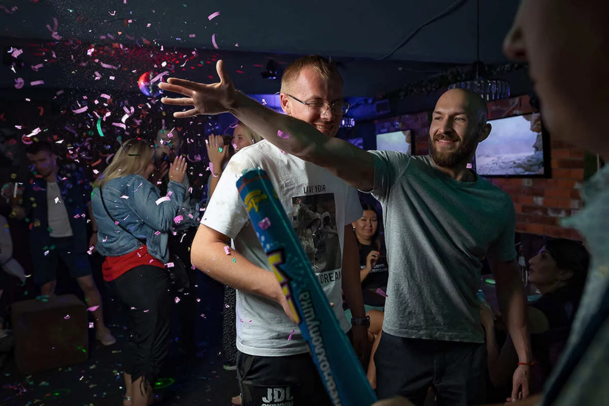 Интерьер/Экстерьер/Банкетная зона/Бар/Стол для двоих/Вход/Главный зал/Lounge зона клуб Соло фото