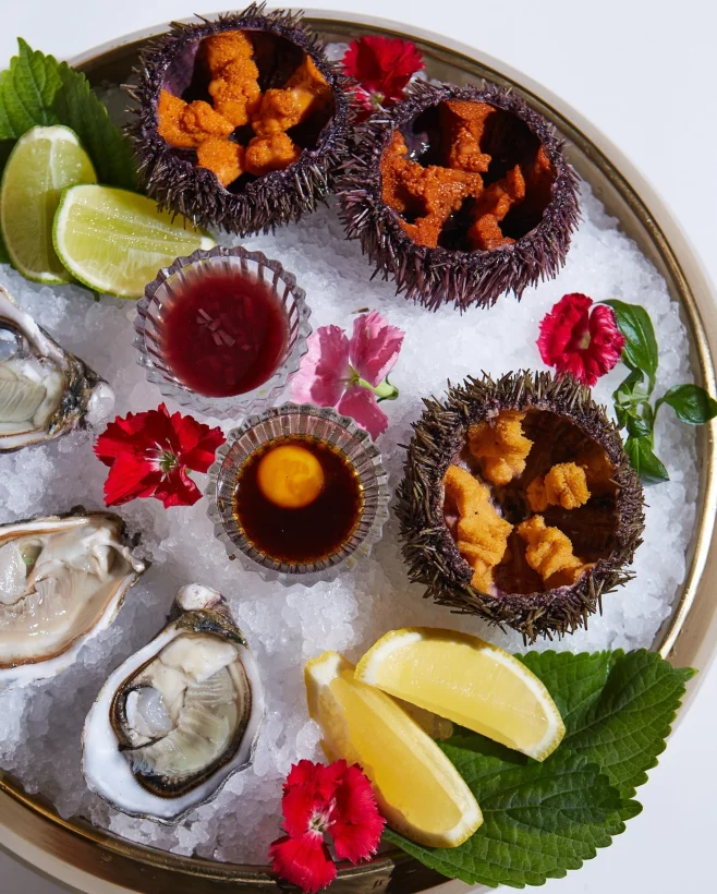 Интерьер/Экстерьер/Банкетная зона/Бар/Стол для двоих/Вход/Главный зал/Lounge зона ресторан Gourmet фото