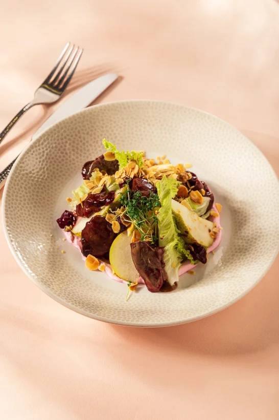 Интерьер/Экстерьер/Банкетная зона/Бар/Стол для двоих/Вход/Главный зал/Lounge зона кафе Круассан фото