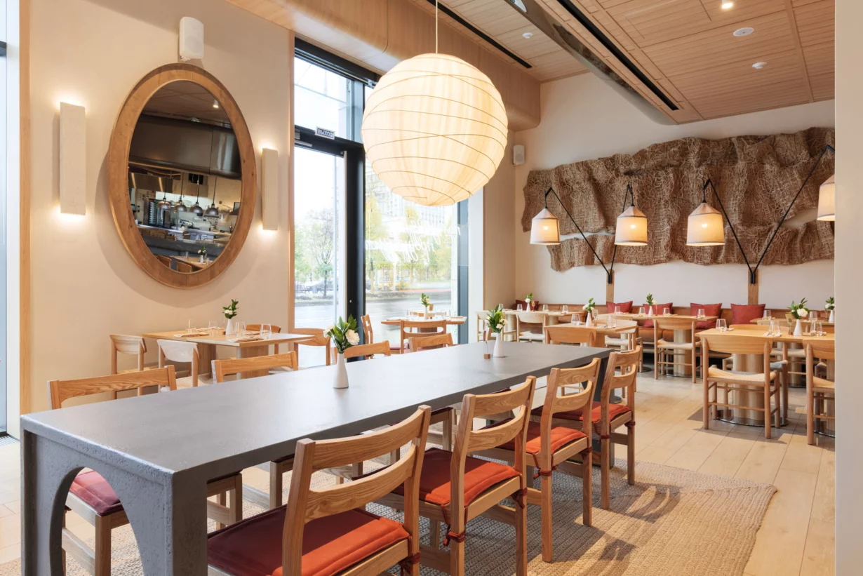 Интерьер/Экстерьер/Банкетная зона/Бар/Стол для двоих/Вход/Главный зал/Lounge зона ресторан «М2 Органик клуб» Слава фото