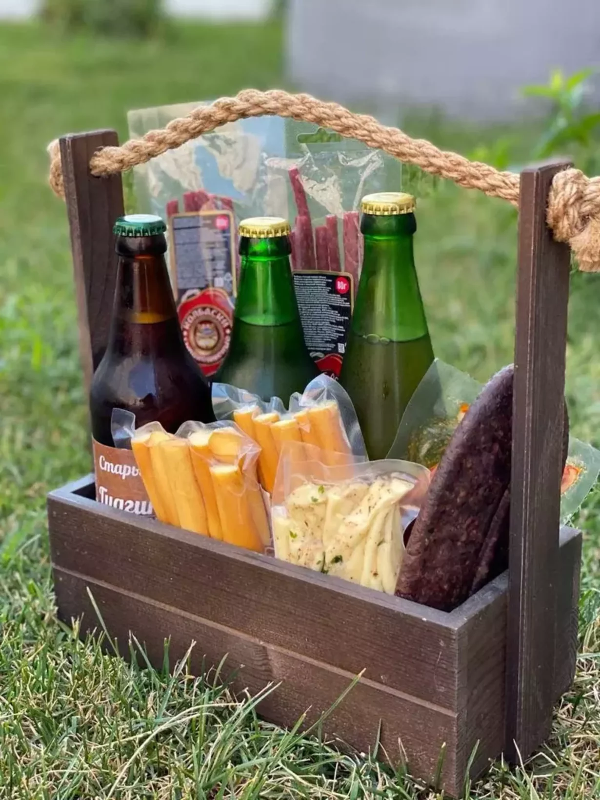 Интерьер/Экстерьер/Банкетная зона/Бар/Стол для двоих/Вход/Главный зал/Lounge зона бар Наше место фото