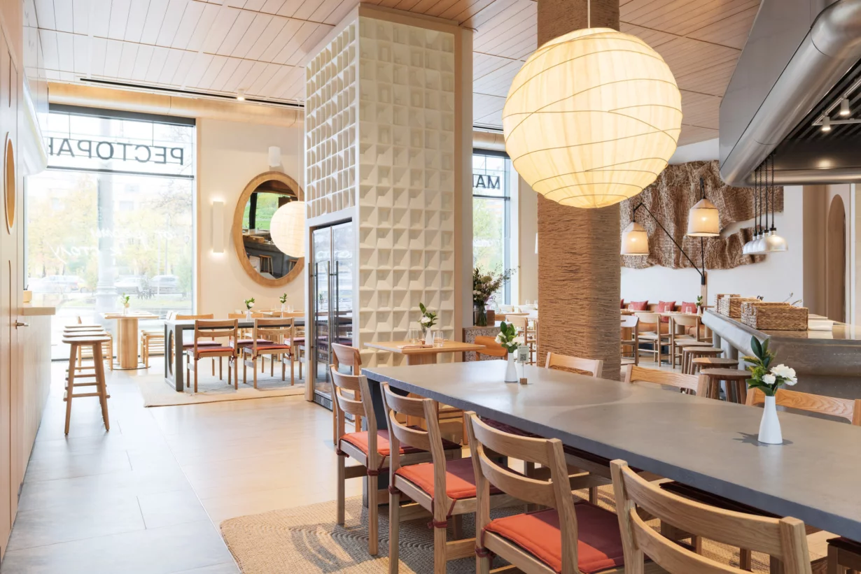 Интерьер/Экстерьер/Банкетная зона/Бар/Стол для двоих/Вход/Главный зал/Lounge зона ресторан «М2 Органик клуб» Слава фото