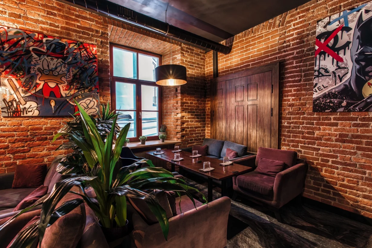 Интерьер/Экстерьер/Банкетная зона/Бар/Стол для двоих/Вход/Главный зал/Lounge зона ресторан Look фото