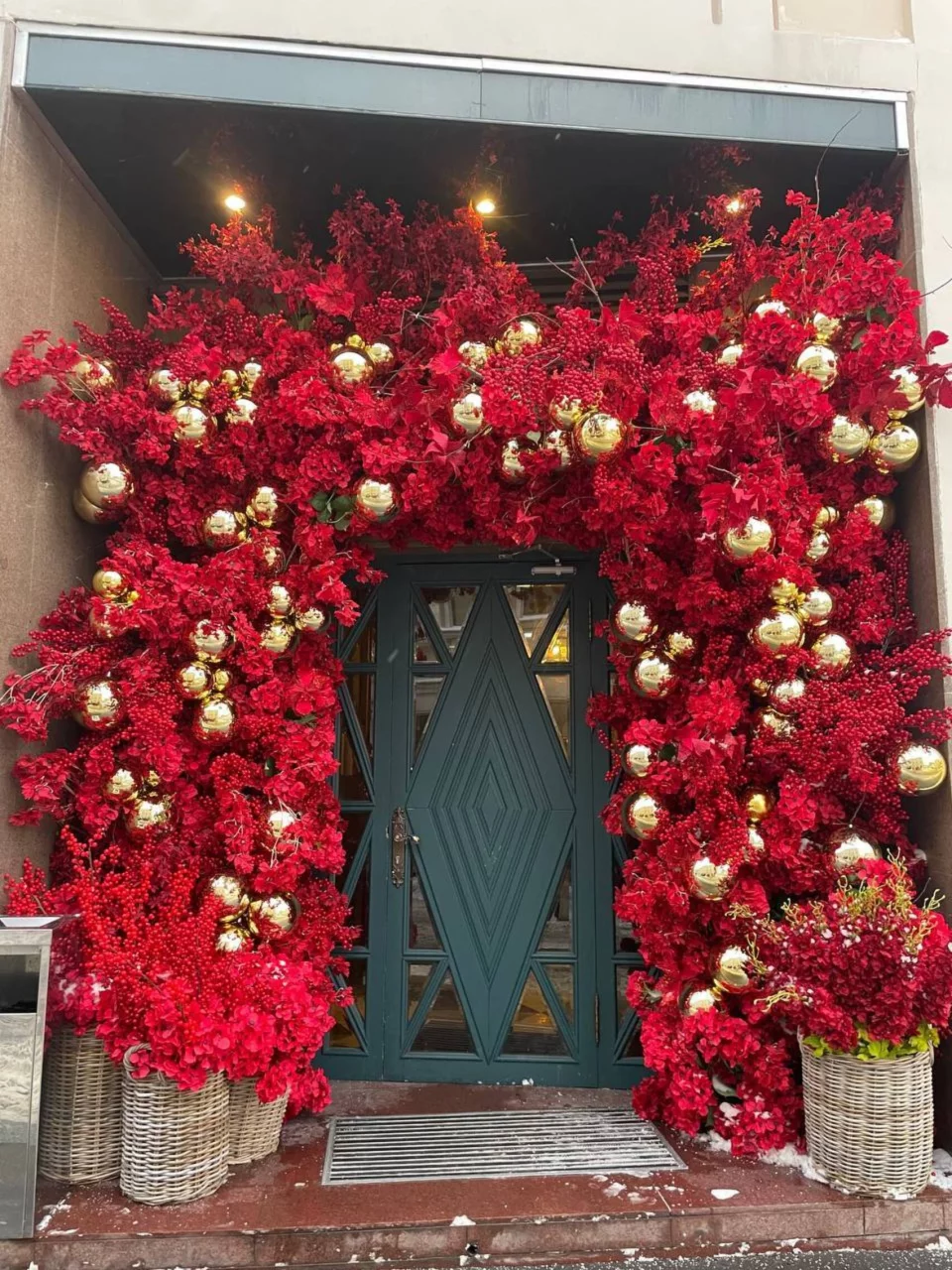 Интерьер/Экстерьер/Банкетная зона/Бар/Стол для двоих/Вход/Главный зал/Lounge зона ресторан Бабель фото