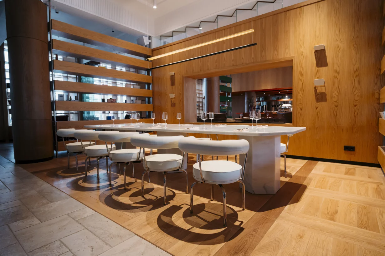 Интерьер/Экстерьер/Банкетная зона/Бар/Стол для двоих/Вход/Главный зал/Lounge зона ресторанный комплекс Дом русского бильярда и ресторация «Москва» фото