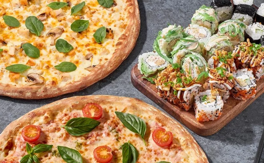 Интерьер/Экстерьер/Банкетная зона/Бар/Стол для двоих/Вход/Главный зал/Lounge зона кафе Сушкоф фото