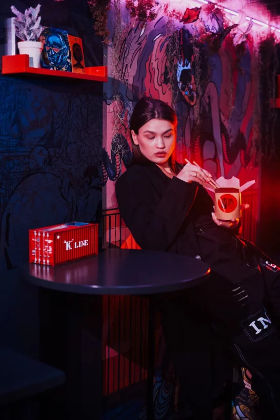 Интерьер/Экстерьер/Банкетная зона/Бар/Стол для двоих/Вход/Главный зал/Lounge зона кафе СянГан фото