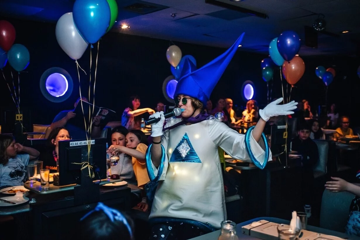 Тығыздағыш секс туралы бейне Петерборлық жезөкшелер, жеке өзбек әйелдері