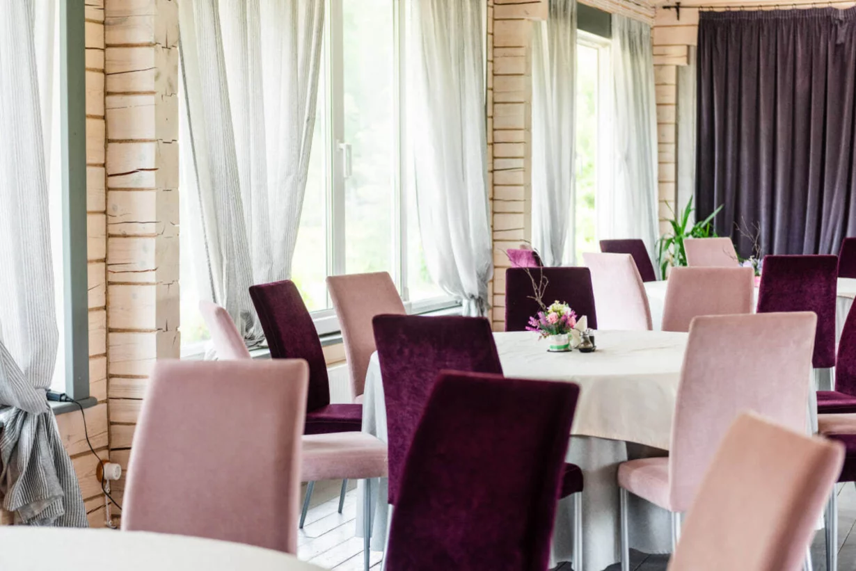 Интерьер/Экстерьер/Банкетная зона/Бар/Стол для двоих/Вход/Главный зал/Lounge зона ресторан Николо-поле фото