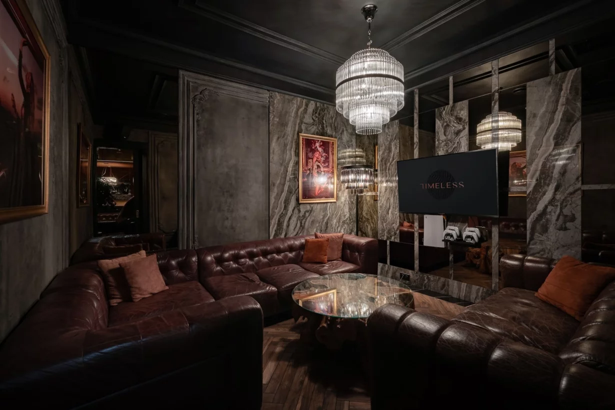 Интерьер/Экстерьер/Банкетная зона/Бар/Стол для двоих/Вход/Главный зал/Lounge зона кальянная Timeless Охотный Ряд фото