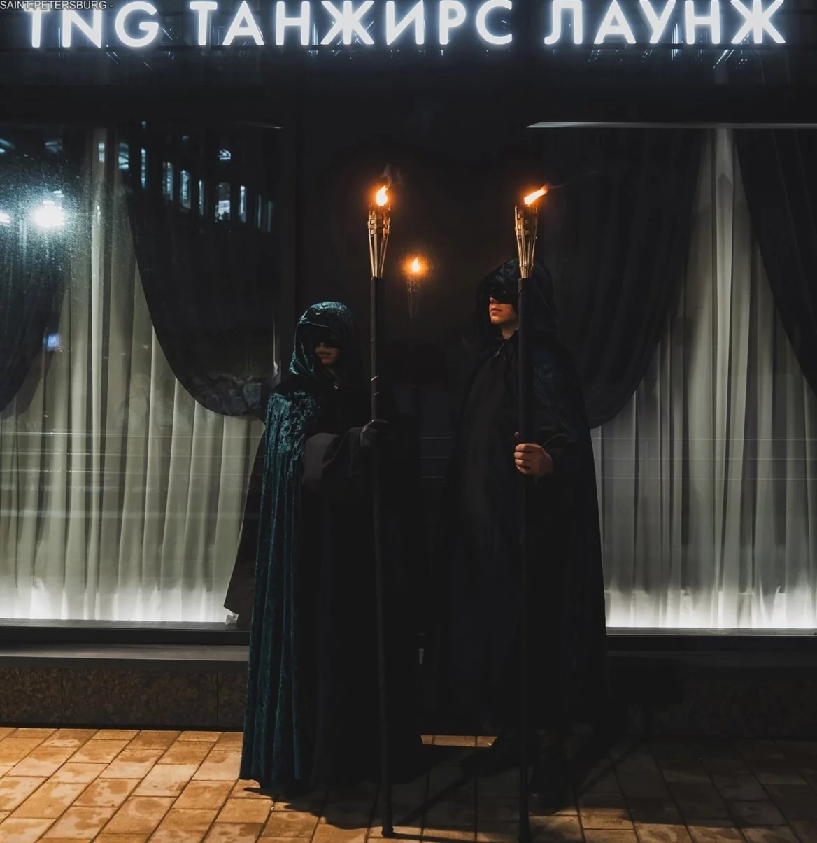 Интерьер/Экстерьер/Банкетная зона/Бар/Стол для двоих/Вход/Главный зал/Lounge зона лаунж Tangiers Lounge Sinopskaya фото