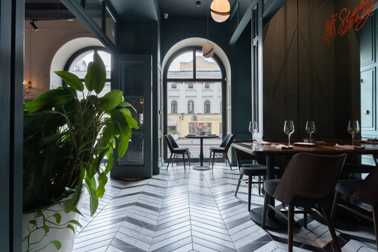 Интерьер/Экстерьер/Банкетная зона/Бар/Стол для двоих/Вход/Главный зал/Lounge зона ресторан Steak It Easy фото