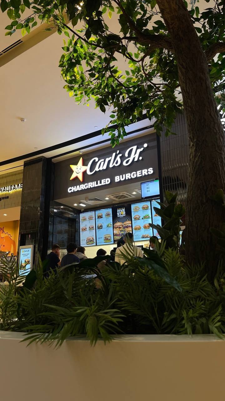 краснодарский край, сочи, микрорайон центральный, навагинская улица. ресторан carl's jr. Carl jr на павелецкой. Carls jr москва. Carl junior в спб.