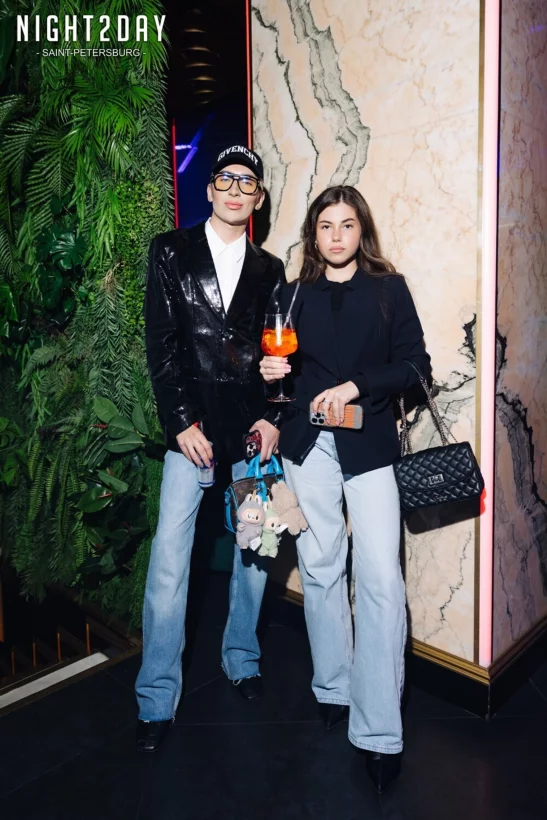 Интерьер/Экстерьер/Банкетная зона/Бар/Стол для двоих/Вход/Главный зал/Lounge зона клуб Project фото