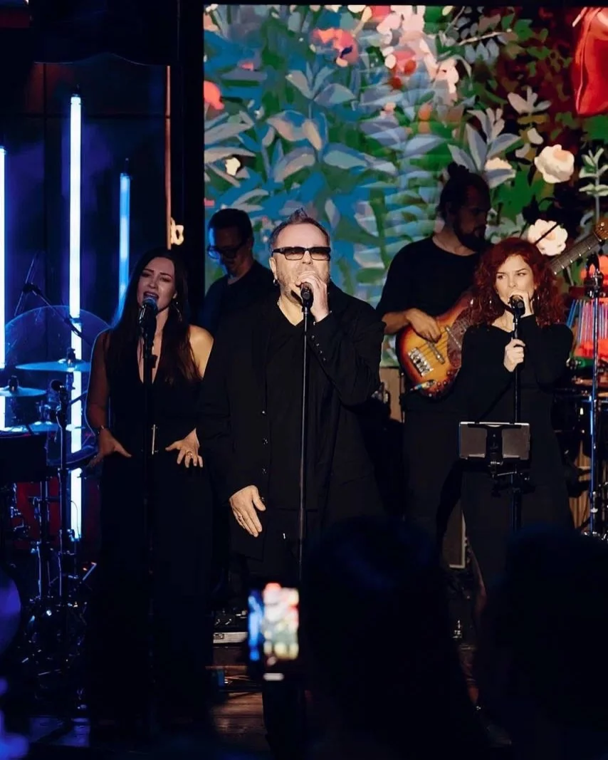 Интерьер/Экстерьер/Банкетная зона/Бар/Стол для двоих/Вход/Главный зал/Lounge зона ресторан Hide фото