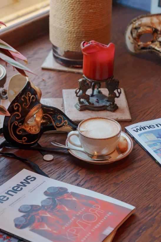 Интерьер/Экстерьер/Банкетная зона/Бар/Стол для двоих/Вход/Главный зал/Lounge зона ресторан Sapori di Italia фото