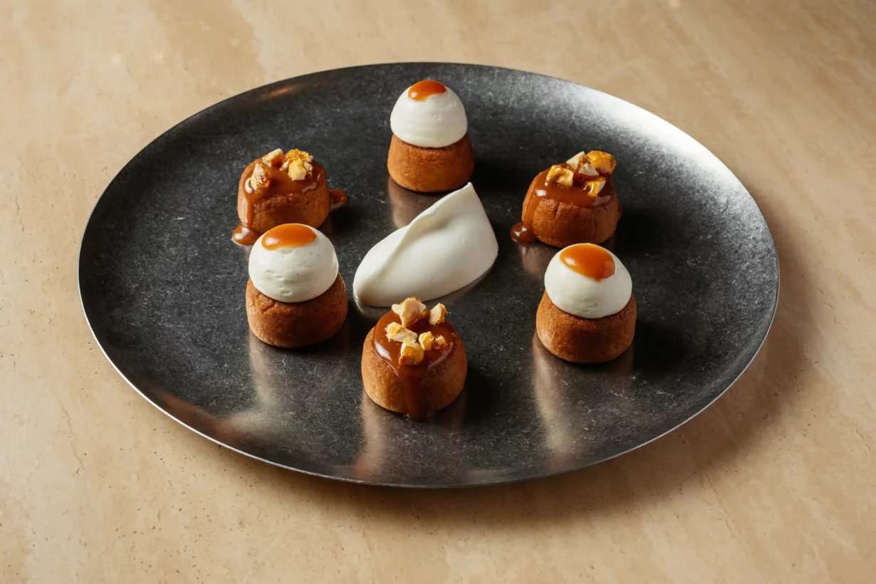 Интерьер/Экстерьер/Банкетная зона/Бар/Стол для двоих/Вход/Главный зал/Lounge зона ресторанный комплекс Дом русского бильярда и ресторация «Москва» фото