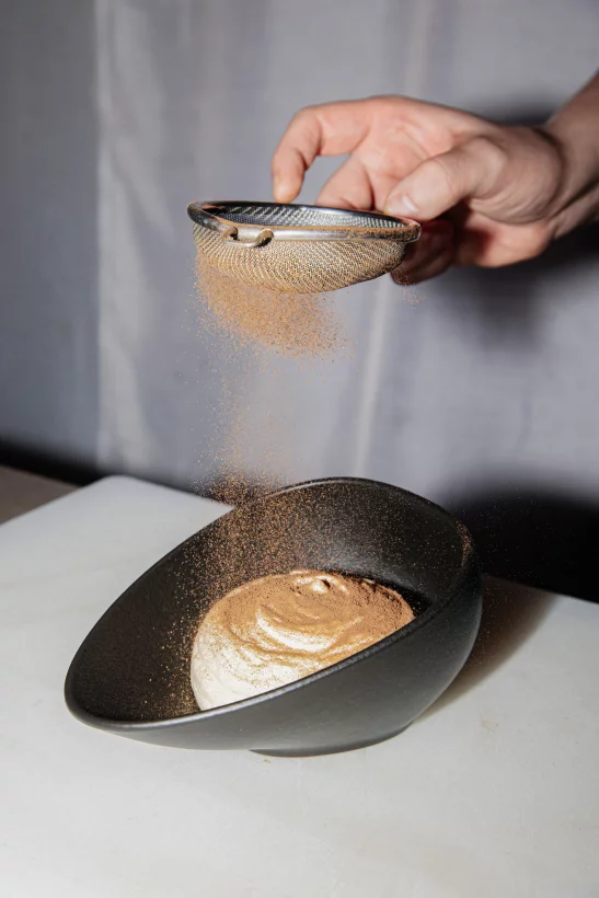 Интерьер/Экстерьер/Банкетная зона/Бар/Стол для двоих/Вход/Главный зал/Lounge зона ресторан Gorilla фото