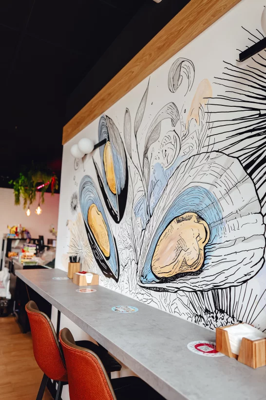 Интерьер/Экстерьер/Банкетная зона/Бар/Стол для двоих/Вход/Главный зал/Lounge зона гастробар Деликатеска фото