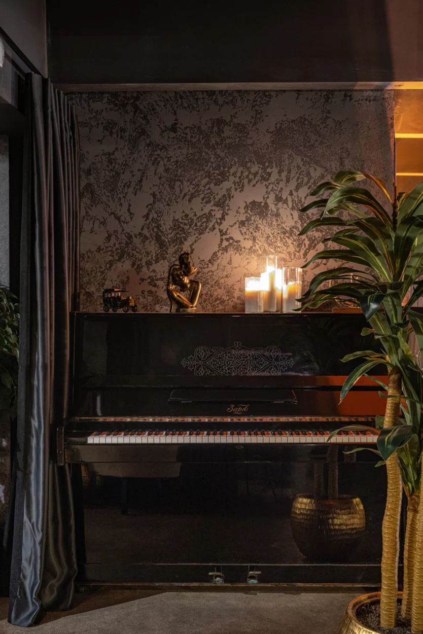 Интерьер/Экстерьер/Банкетная зона/Бар/Стол для двоих/Вход/Главный зал/Lounge зона ресторан Дымзавод Хамовники фото