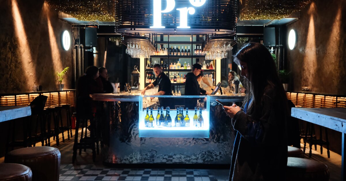 Москва новослободская 16а. Prosecco Bar pr11. Prosecco Bar на Сретенке. Prosecco Bar pr11 Москва. Просекко бар Пятницкая 24.