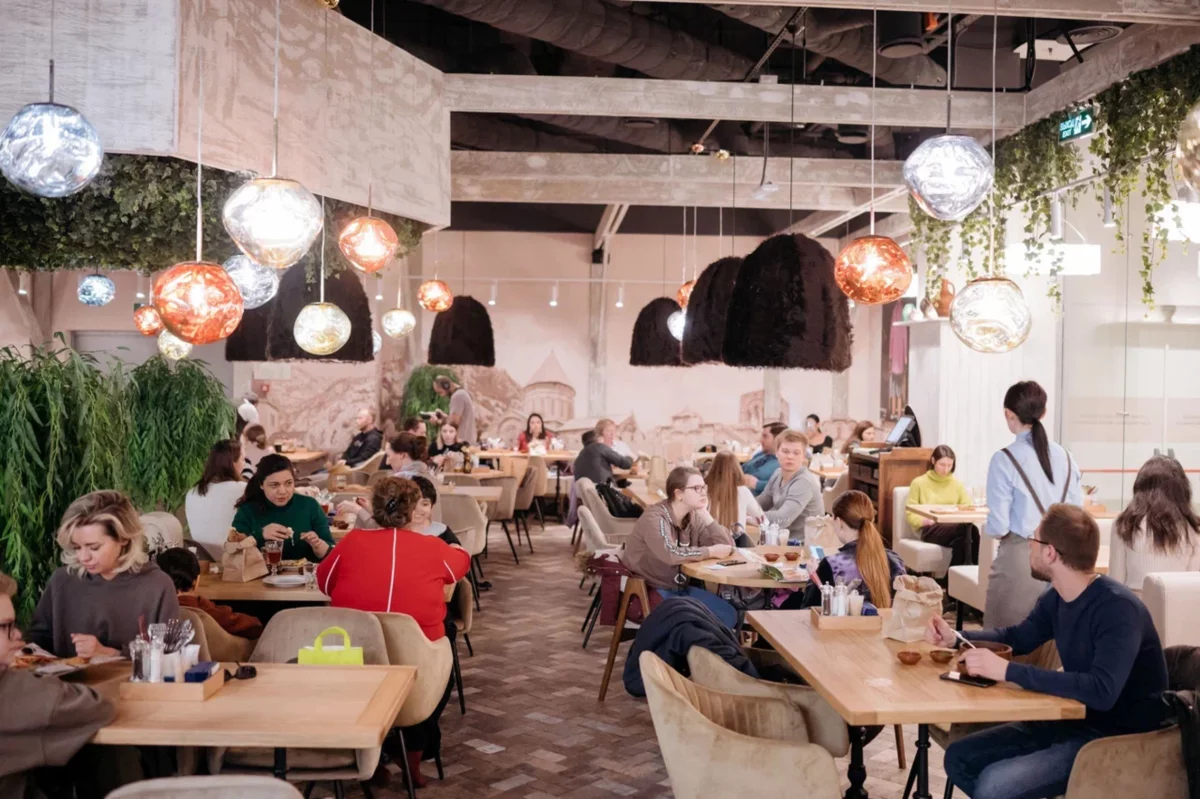 Интерьер/Экстерьер/Банкетная зона/Бар/Стол для двоих/Вход/Главный зал/Lounge зона ресторан Хочу пури фото