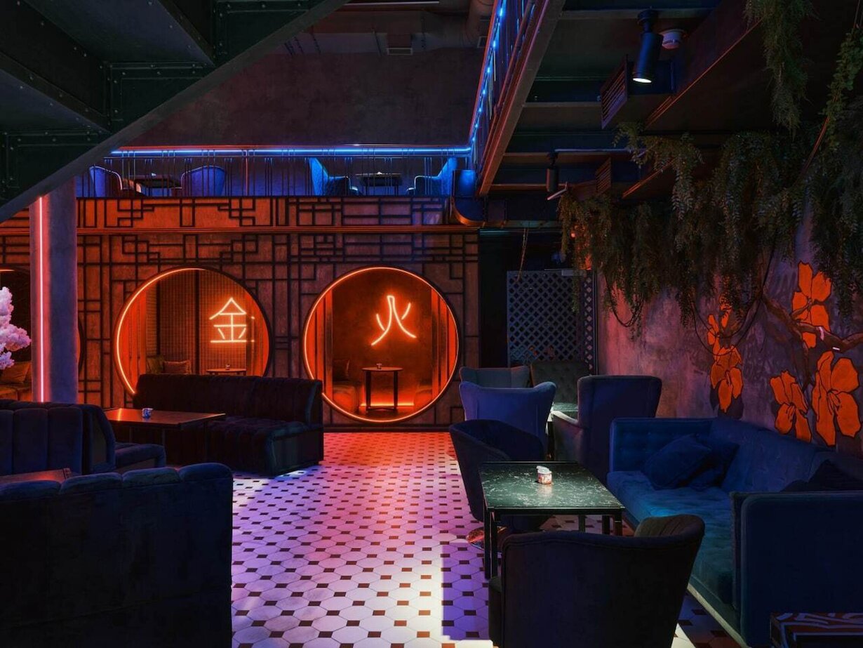JohnCalliano Lounge