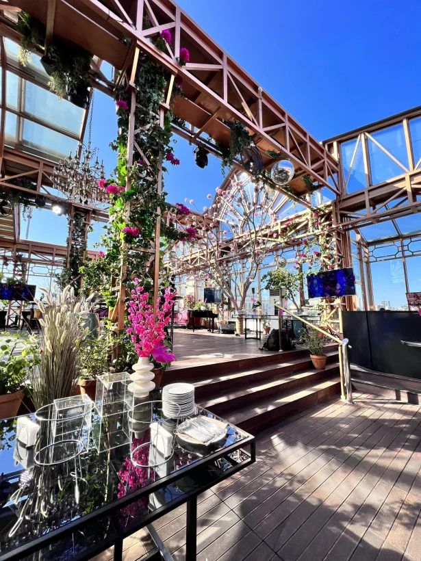 Интерьер/Экстерьер/Банкетная зона/Бар/Стол для двоих/Вход/Главный зал/Lounge зона ресторанный комплекс Soho Rooms фото