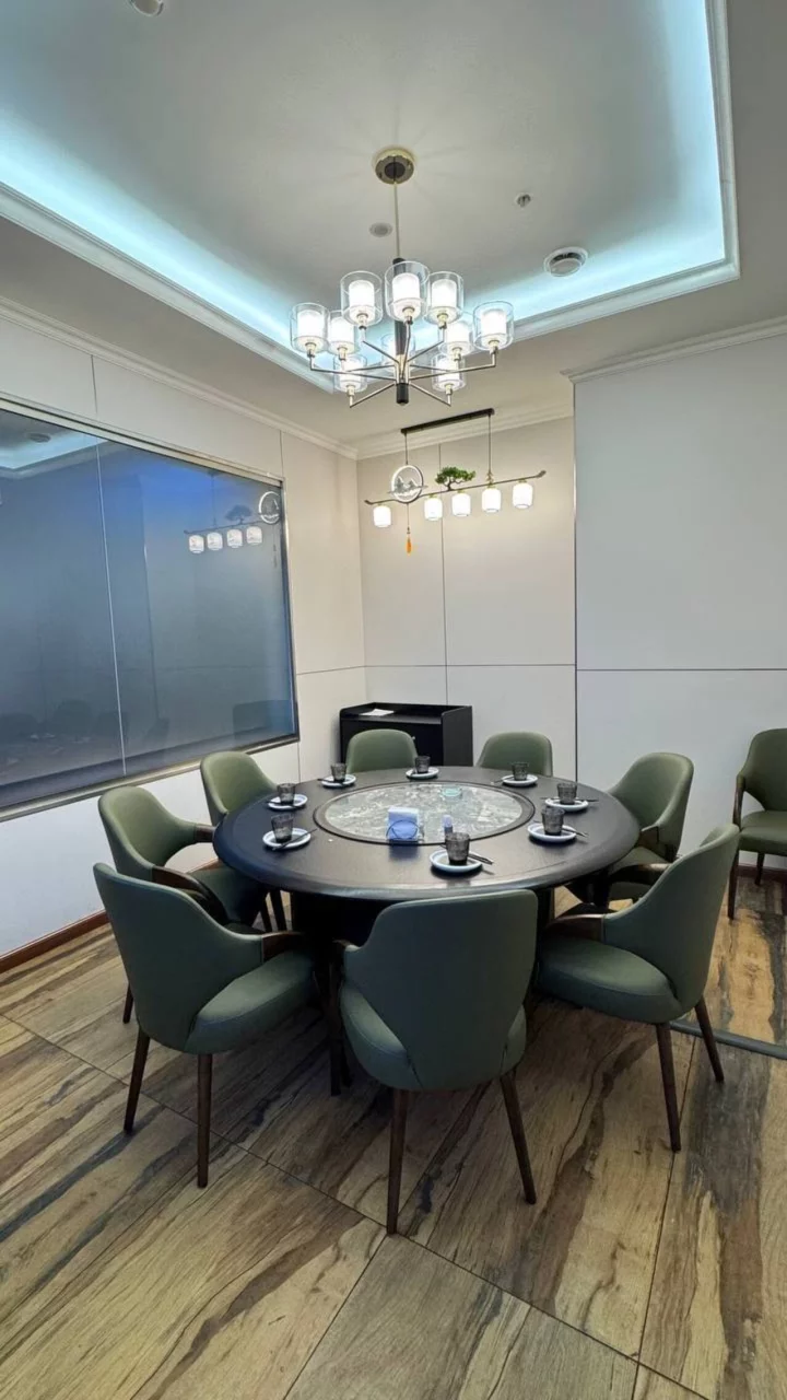 VIP-зал 1 Восемь палочек