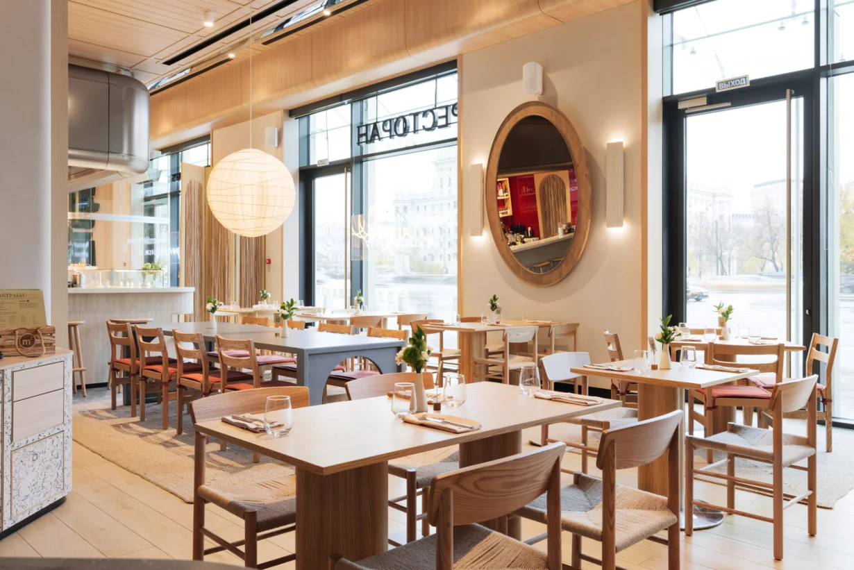 Интерьер/Экстерьер/Банкетная зона/Бар/Стол для двоих/Вход/Главный зал/Lounge зона ресторан «М2 Органик клуб» Слава фото