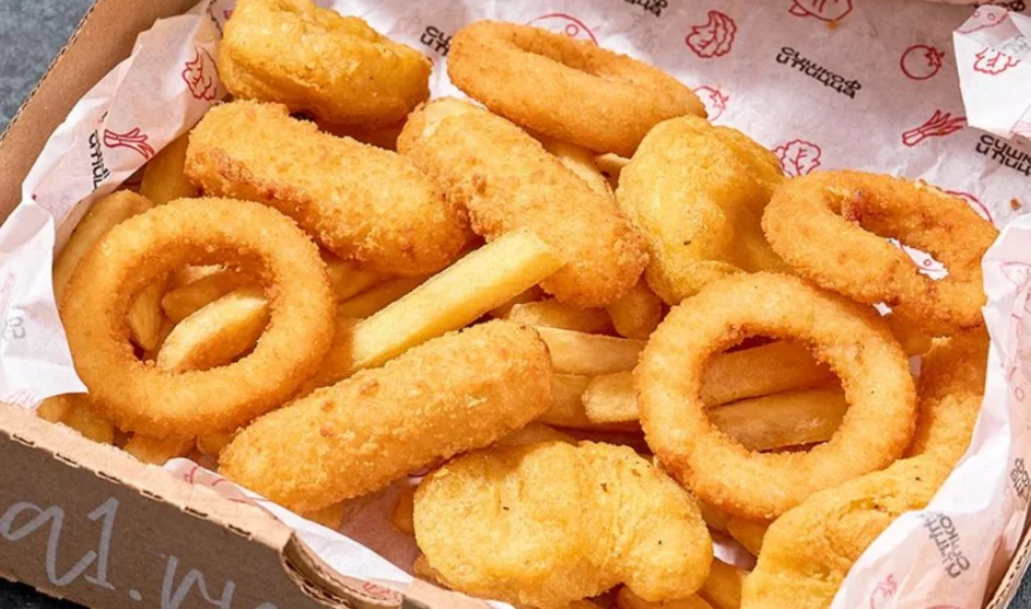 Интерьер/Экстерьер/Банкетная зона/Бар/Стол для двоих/Вход/Главный зал/Lounge зона кафе Сушкоф фото