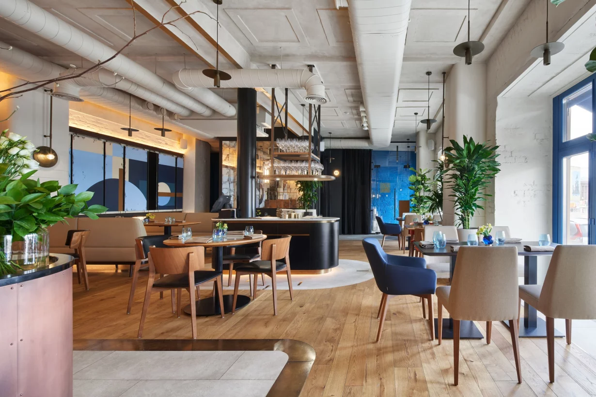 Интерьер/Экстерьер/Банкетная зона/Бар/Стол для двоих/Вход/Главный зал/Lounge зона ресторан Sixty Four фото