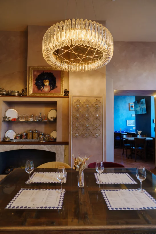 Интерьер/Экстерьер/Банкетная зона/Бар/Стол для двоих/Вход/Главный зал/Lounge зона ресторан Sapori di Italia фото