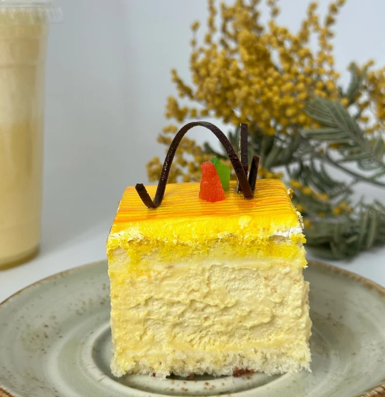 Интерьер/Экстерьер/Банкетная зона/Бар/Стол для двоих/Вход/Главный зал/Lounge зона кондитерская Марков фото