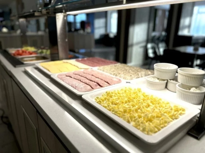 Интерьер/Экстерьер/Банкетная зона/Бар/Стол для двоих/Вход/Главный зал/Lounge зона ресторан Amaks сити отель фото