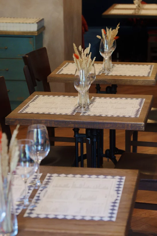 Интерьер/Экстерьер/Банкетная зона/Бар/Стол для двоих/Вход/Главный зал/Lounge зона ресторан Sapori di Italia фото