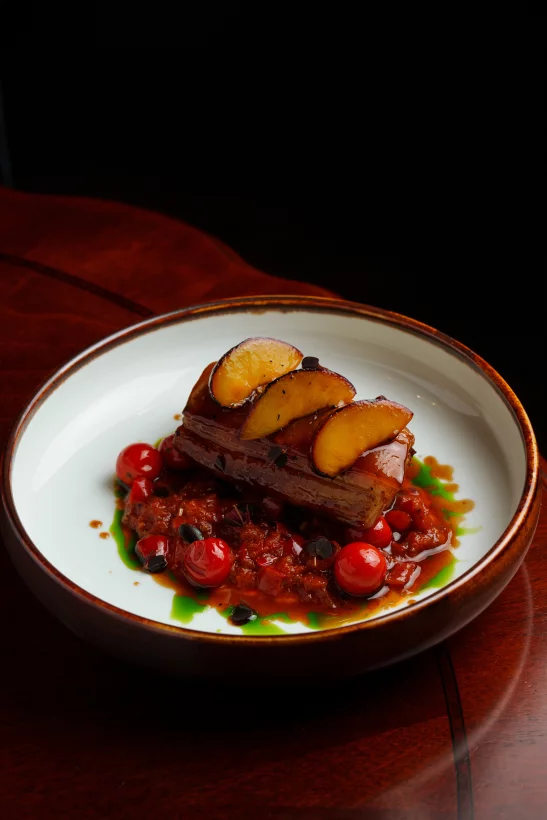 Интерьер/Экстерьер/Банкетная зона/Бар/Стол для двоих/Вход/Главный зал/Lounge зона бар Groodki фото