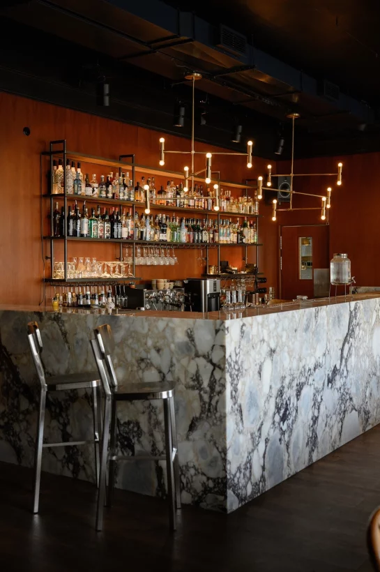 Интерьер/Экстерьер/Банкетная зона/Бар/Стол для двоих/Вход/Главный зал/Lounge зона банкетный зал Сезоны на Фонтанке фото