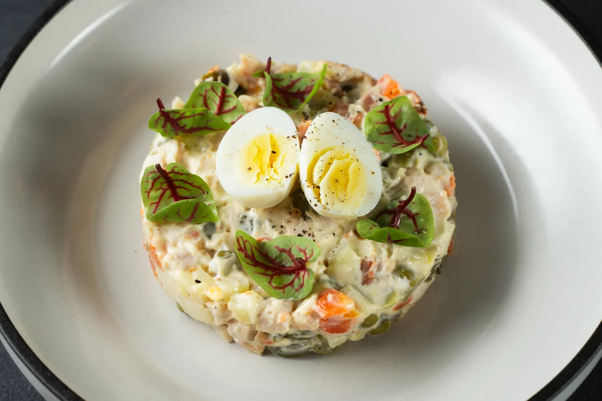 Интерьер/Экстерьер/Банкетная зона/Бар/Стол для двоих/Вход/Главный зал/Lounge зона ресторан Cherish фото